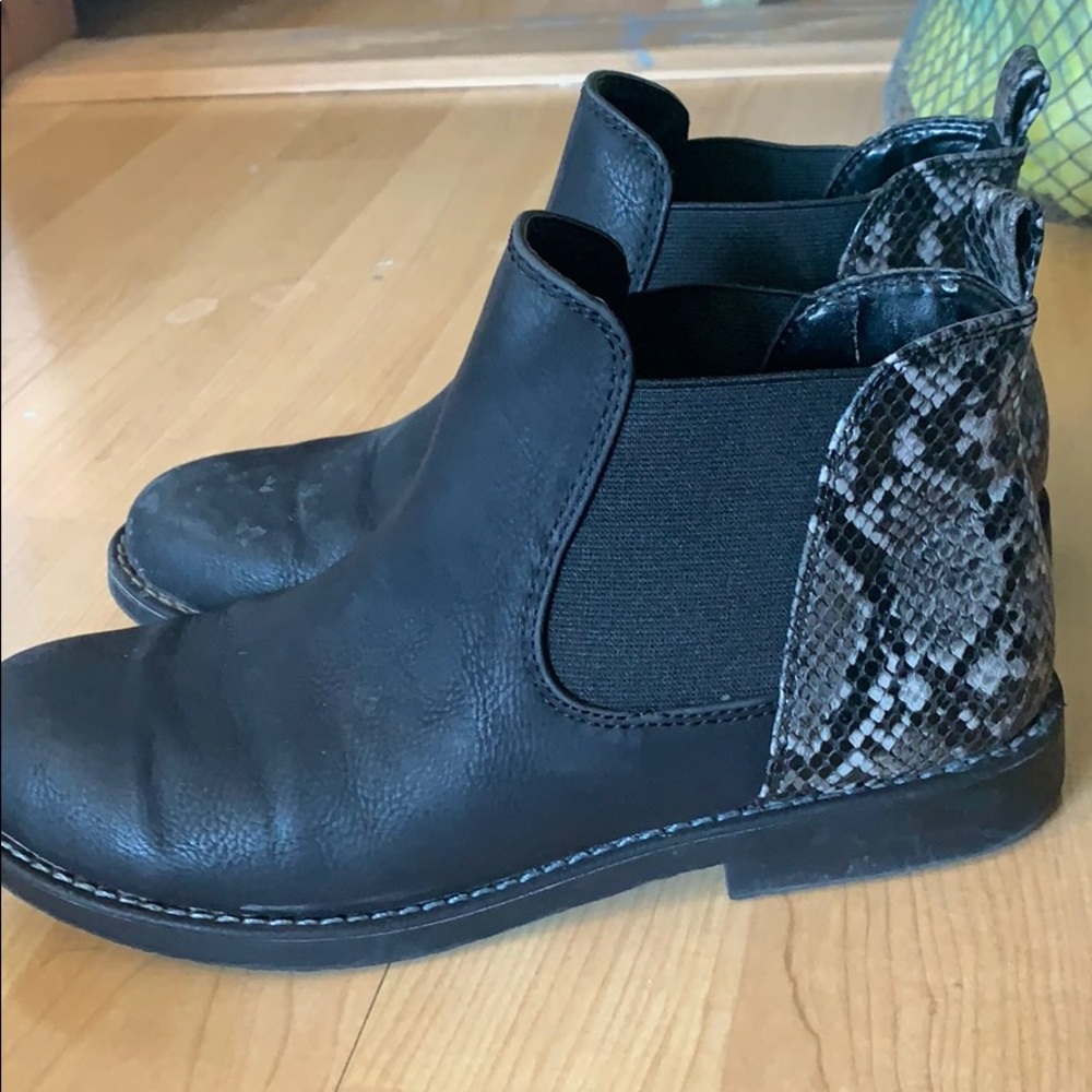 Black and Snake-print Chelsea Booties